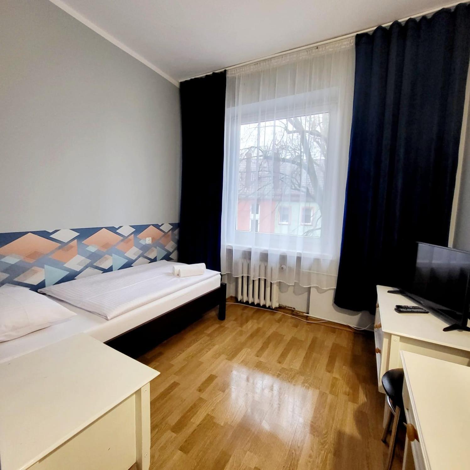 Hotel Piast Мишлібуж Екстер'єр фото