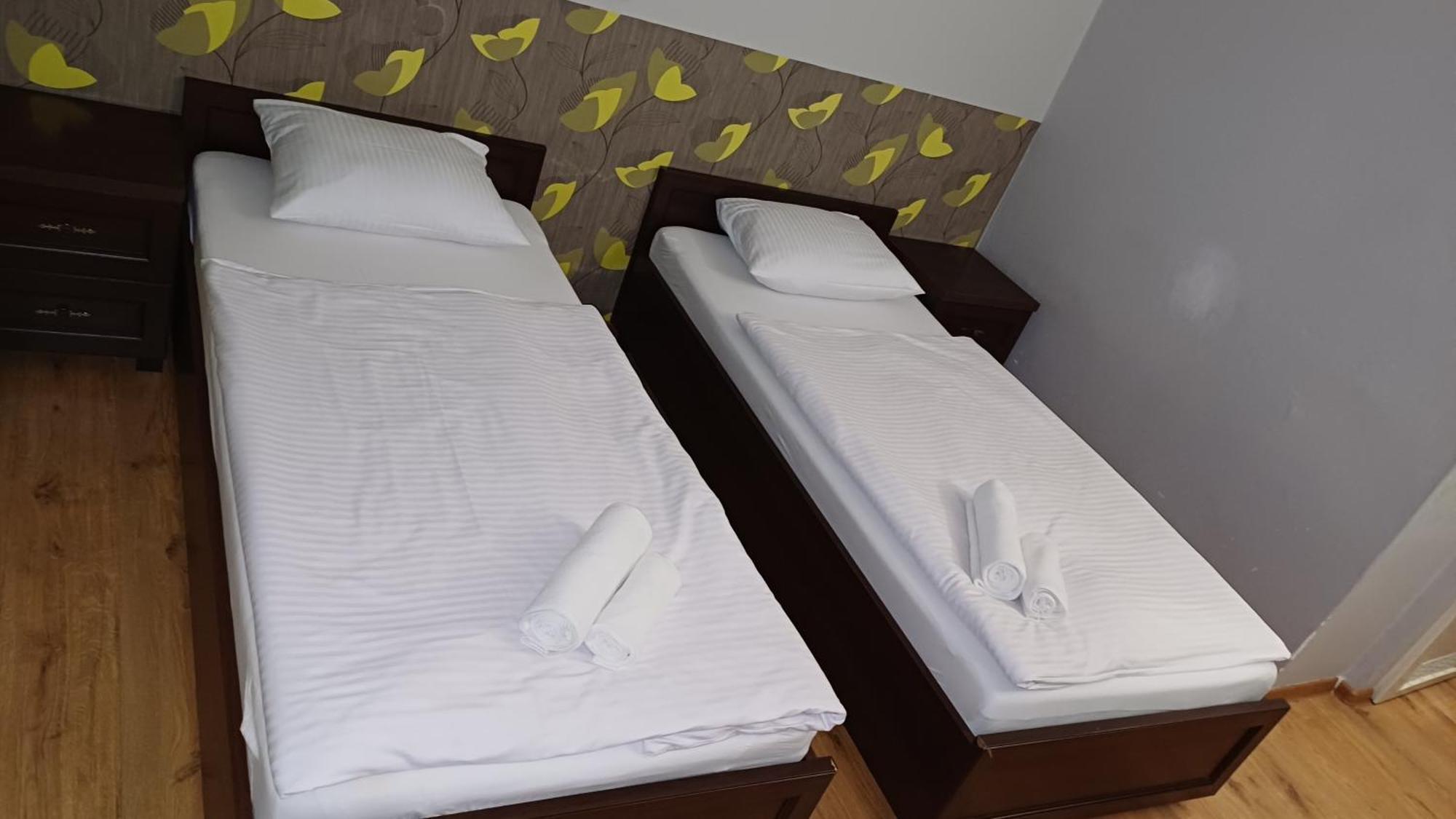 Hotel Piast Мишлібуж Екстер'єр фото