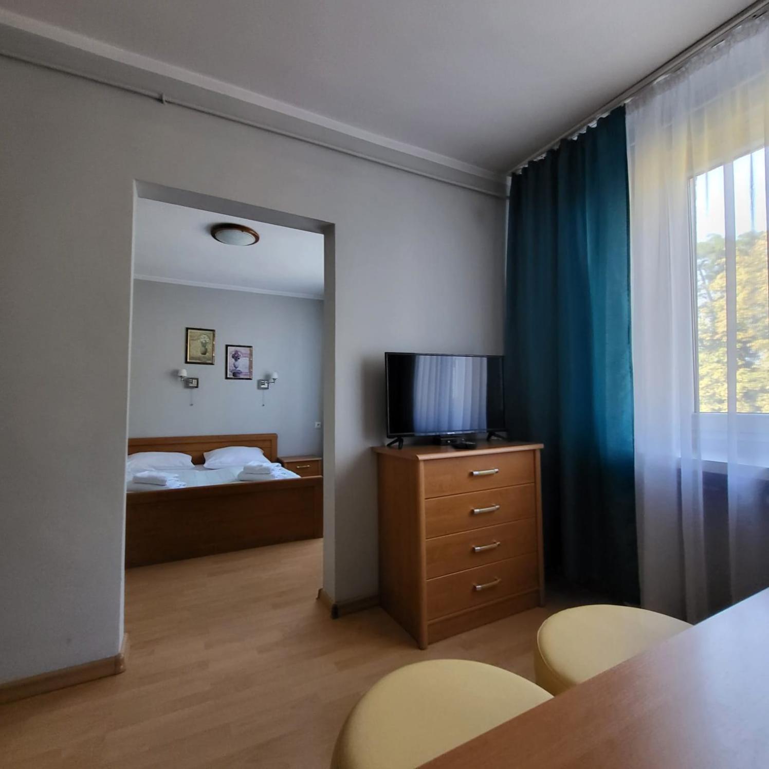 Hotel Piast Мишлібуж Екстер'єр фото